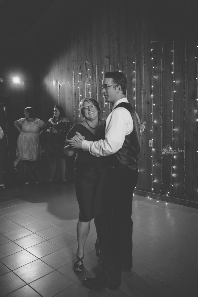 Rustic Fall Wedding Photography mother-son dance