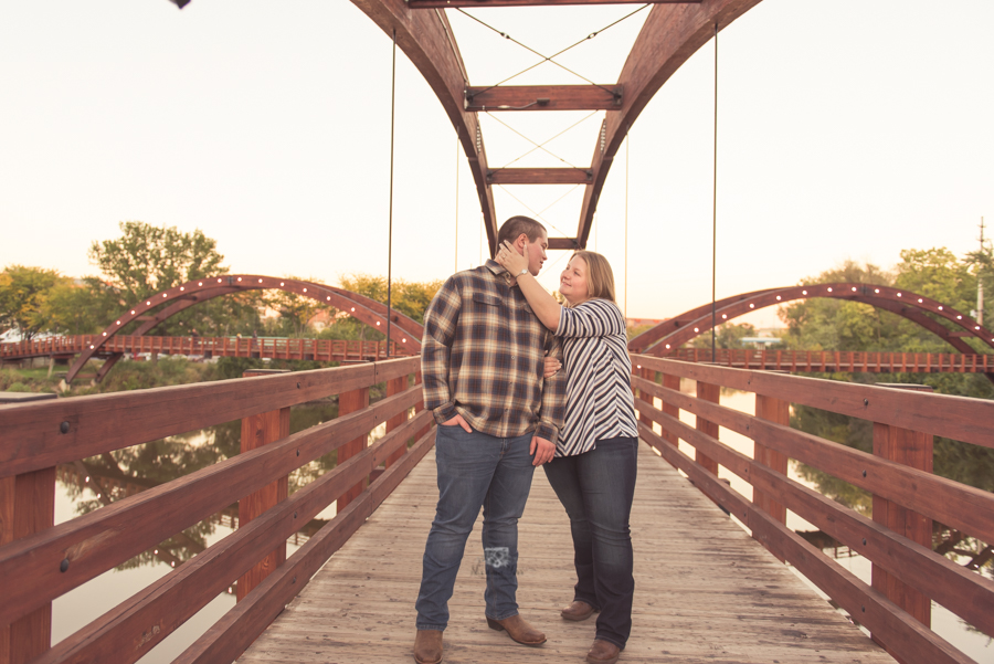 Engagement Photography on the Tridge in Midland