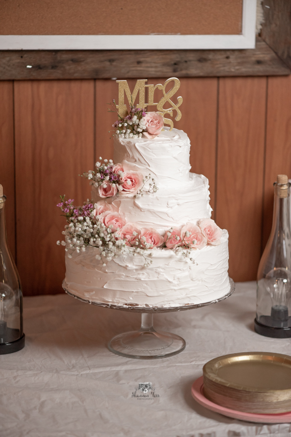 Classic Fall Wedding Photography cake details