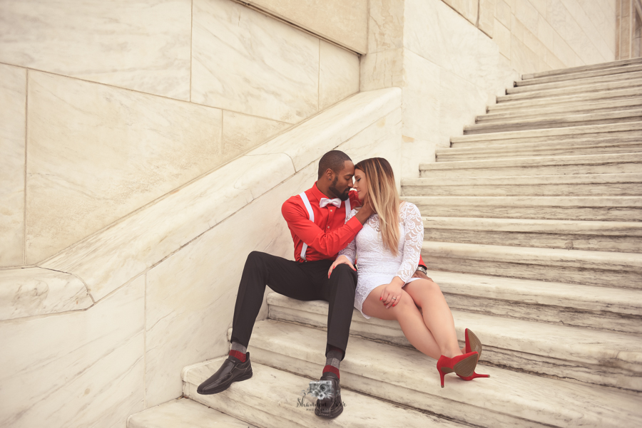 Couple engagement in Detroit at the Institute of Arts